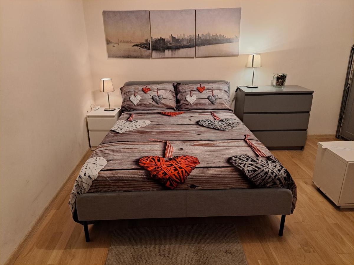 Residenza Marvasi 10 Lägenhet Caserta Exteriör bild